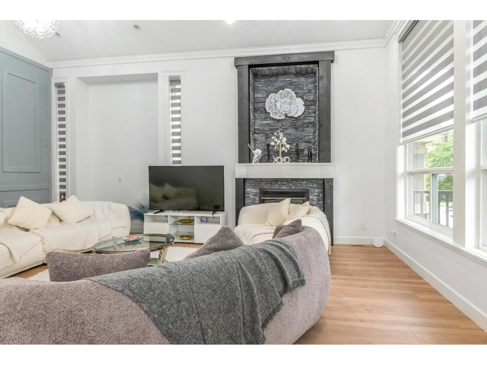 Photo 28 of 18358 67 Avenue, Surrey BC