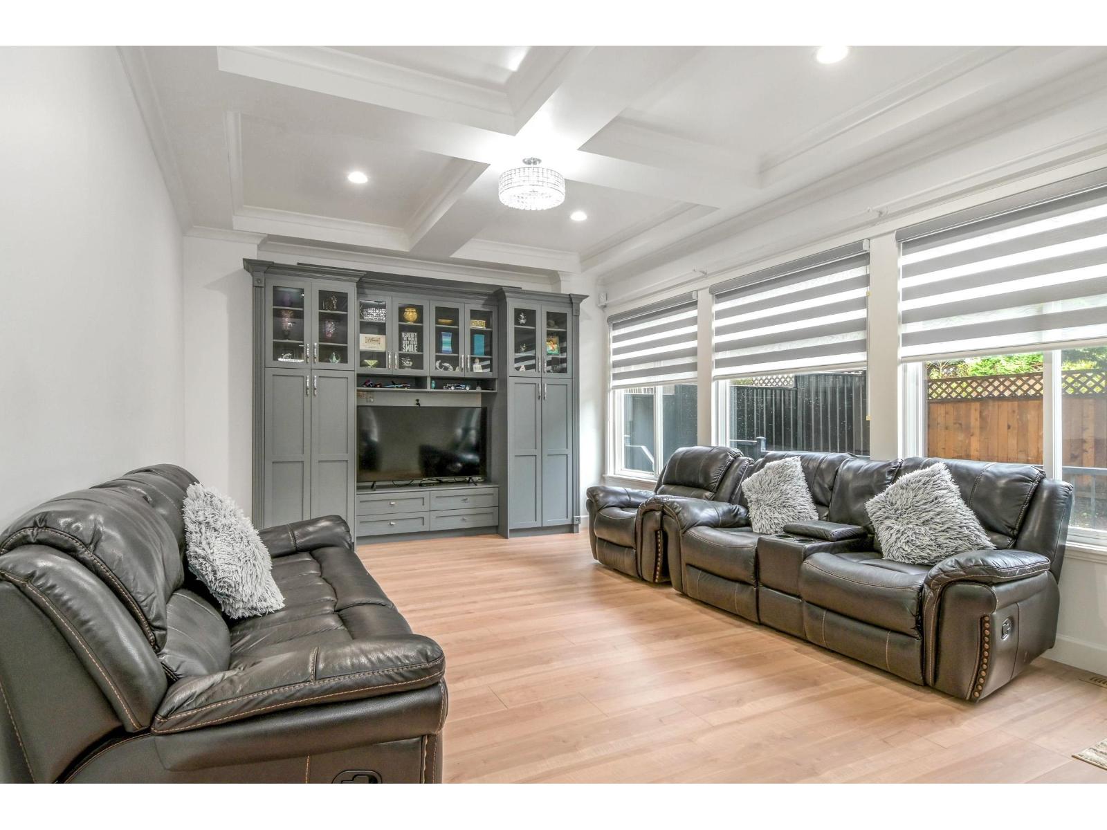 Photo 30 of 18358 67 Avenue, Surrey BC