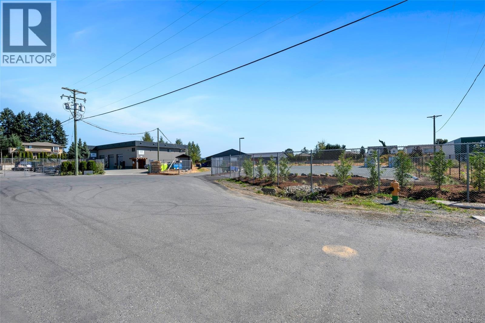 Photo 4 of 6181 Scott Rd, Duncan BC