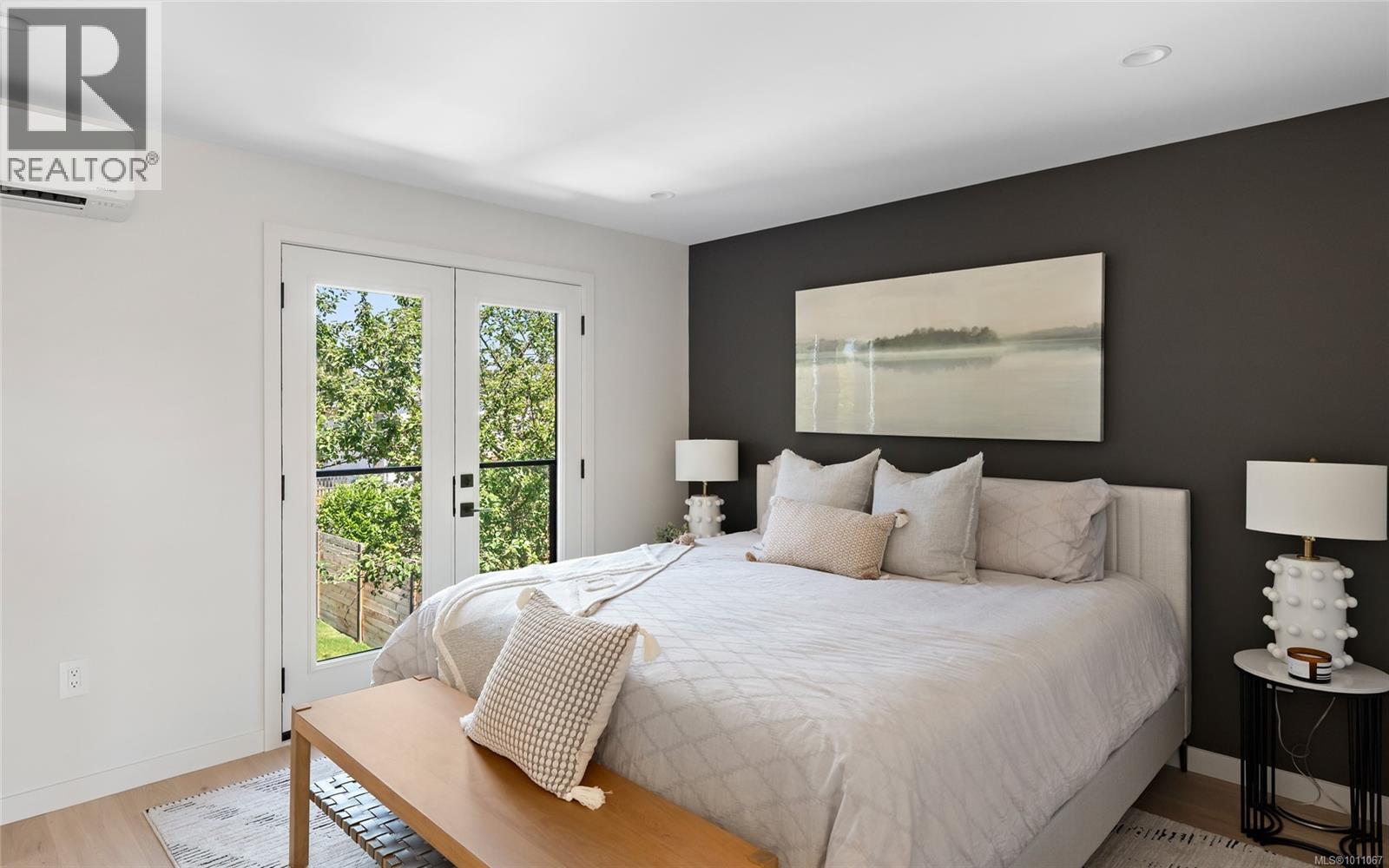 1970 Kings Rd, Saanich