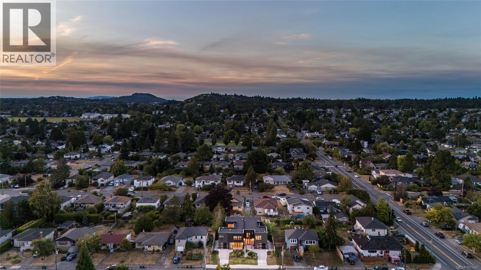 1970 Kings Rd, Saanich