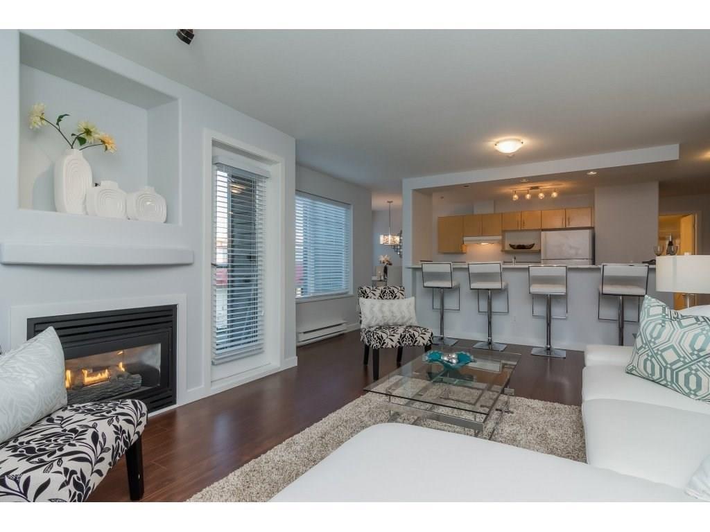 Photo 2 of 209 20200 56 Avenue, Langley BC