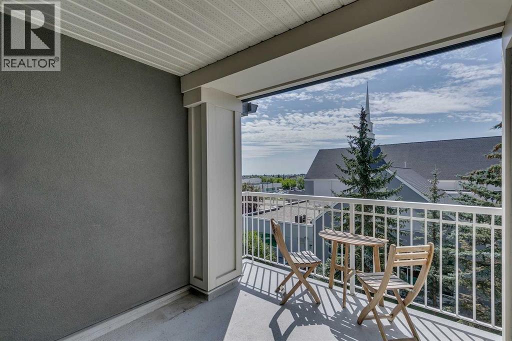 Single Family House for Sale in   Richard Court SW Lincoln Park Calgary 