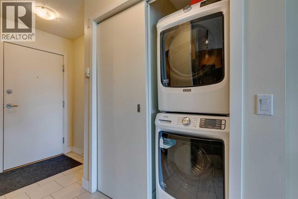 Single Family House for Sale in   Richard Court SW Lincoln Park Calgary 