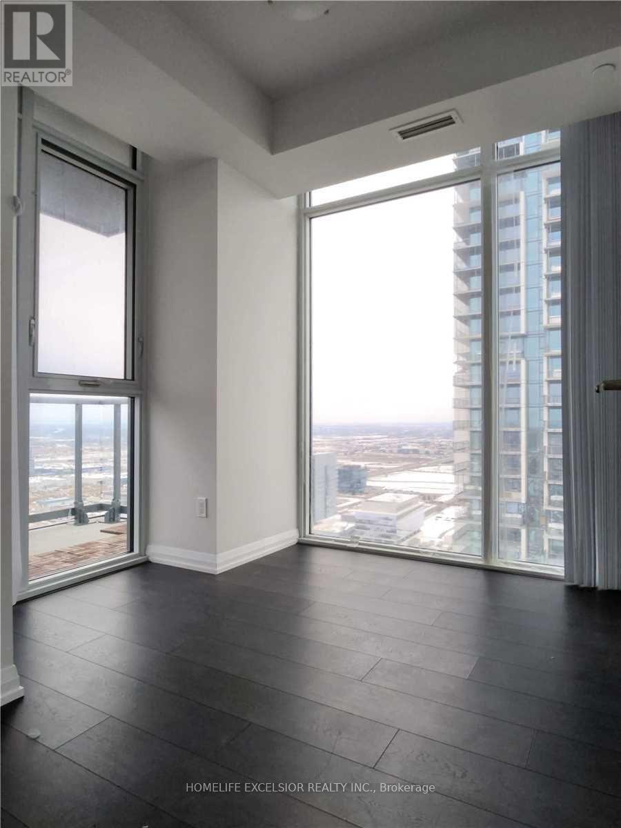 Photo 4 of 3606 7895 Jane Street, Vaughan ON