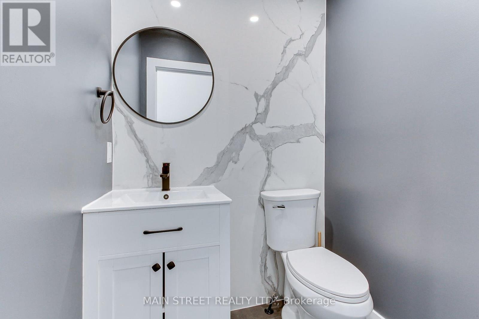 Photo 17 of 353 Pasadena Drive, Georgina ON