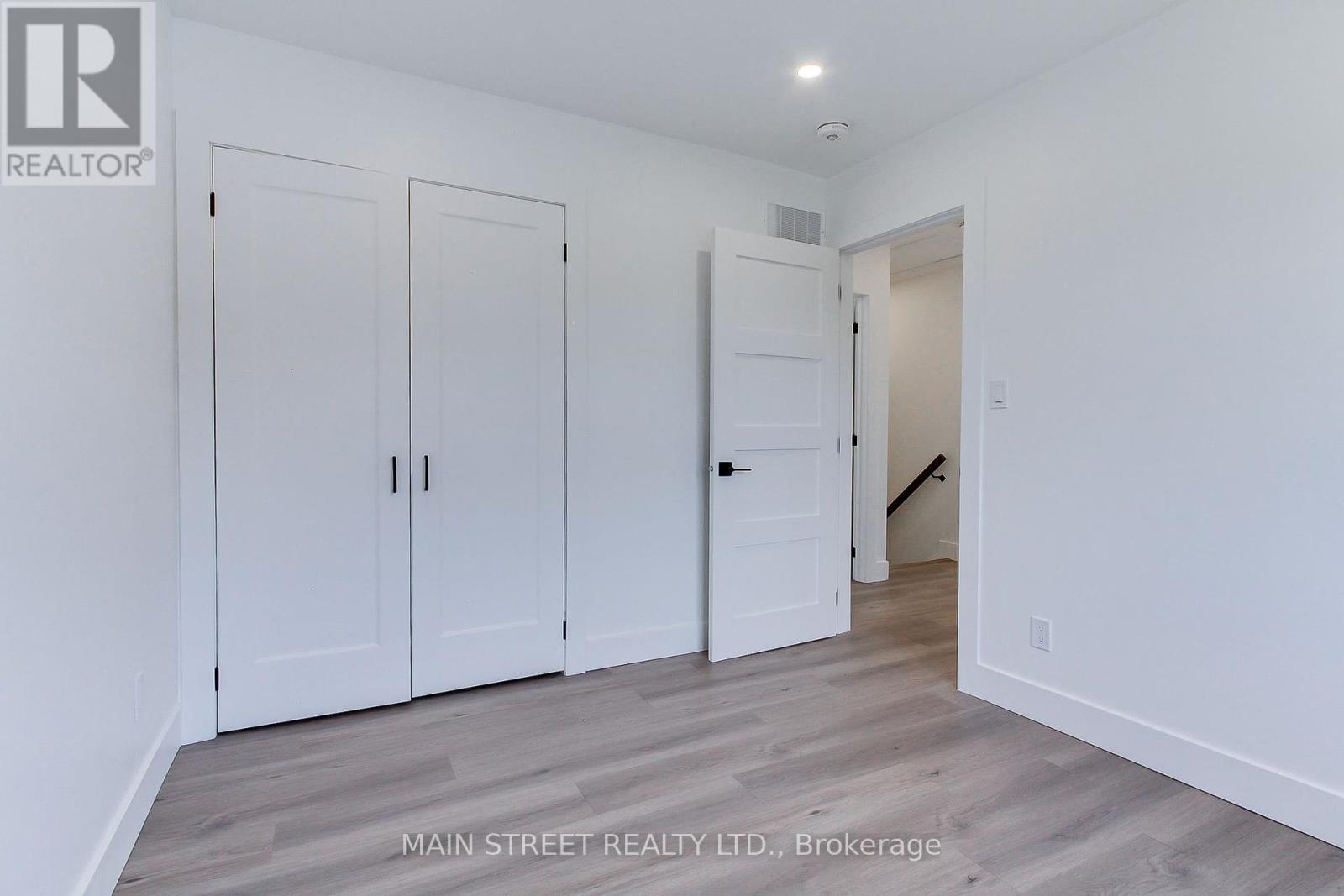 Photo 27 of 353 Pasadena Drive, Georgina ON