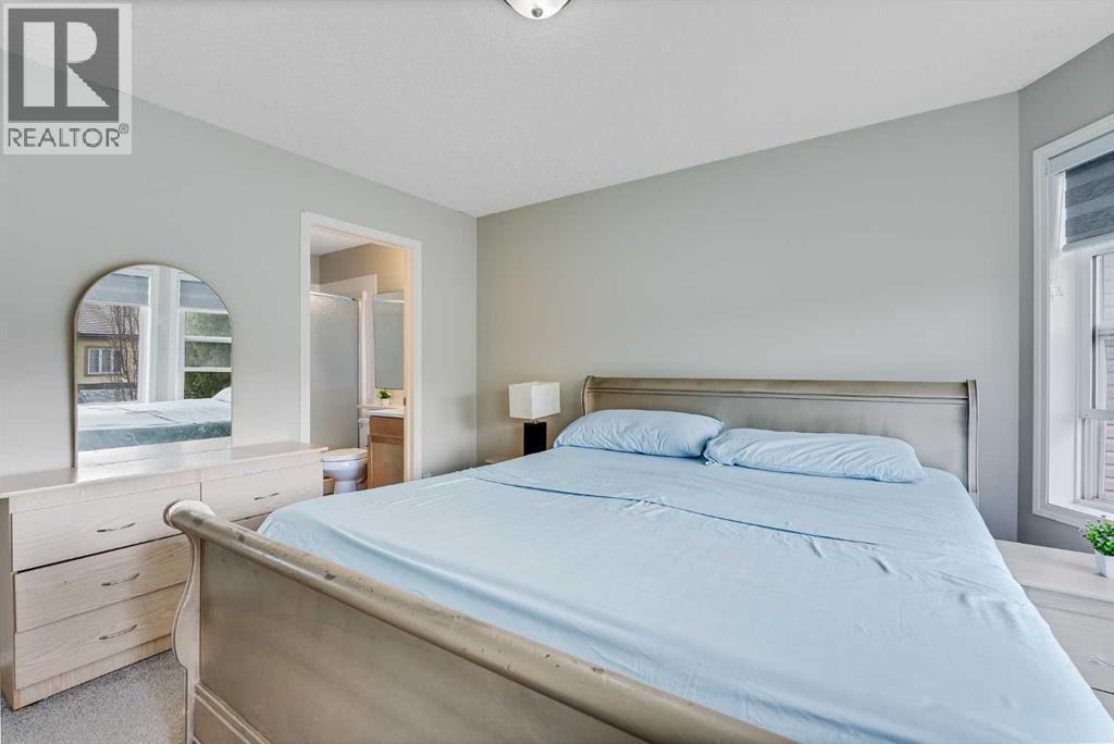 Single Family House for Sale in  Eversyde Circle SW Evergreen Calgary 