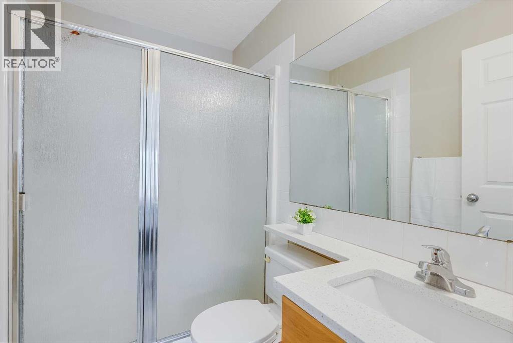 Single Family House for Sale in  Eversyde Circle SW Evergreen Calgary 