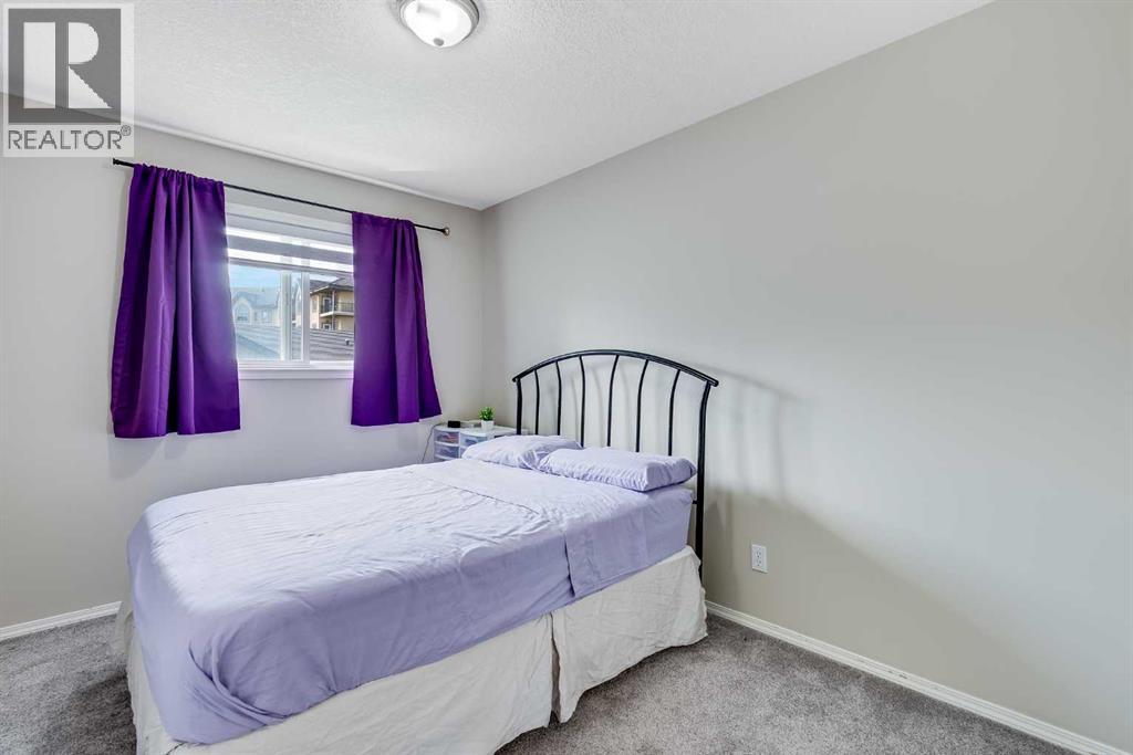 Single Family House for Sale in  Eversyde Circle SW Evergreen Calgary 
