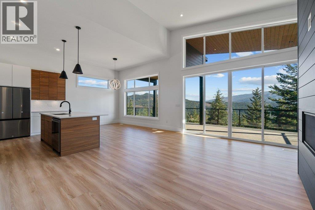 Photo 12 of 2506 Highlands Drive, Blind Bay BC