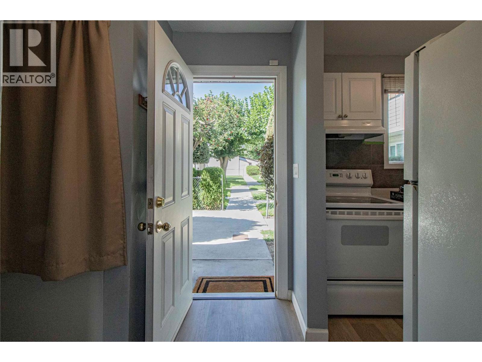 7 2250 Baskin Street, Penticton