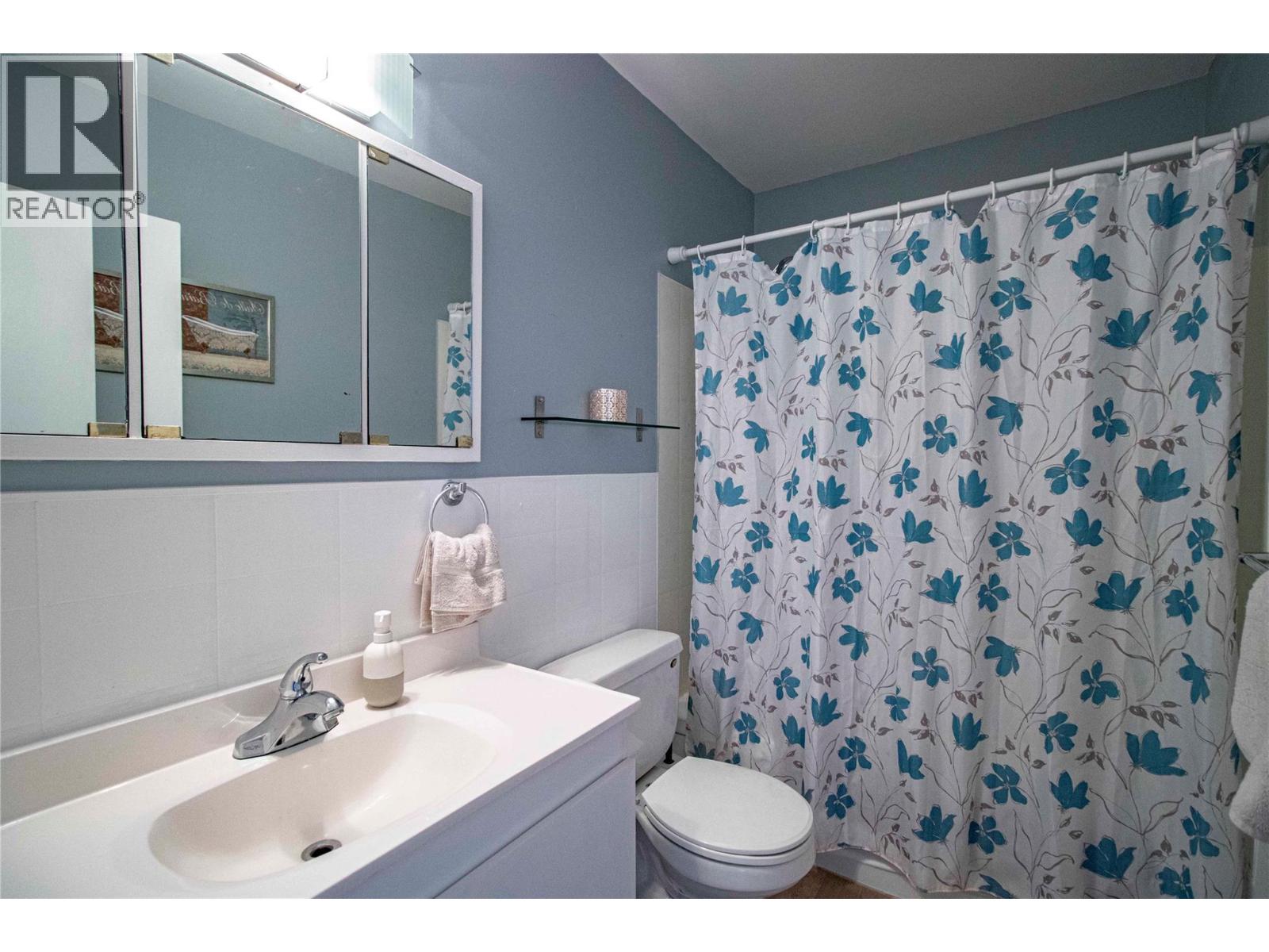 7 2250 Baskin Street, Penticton