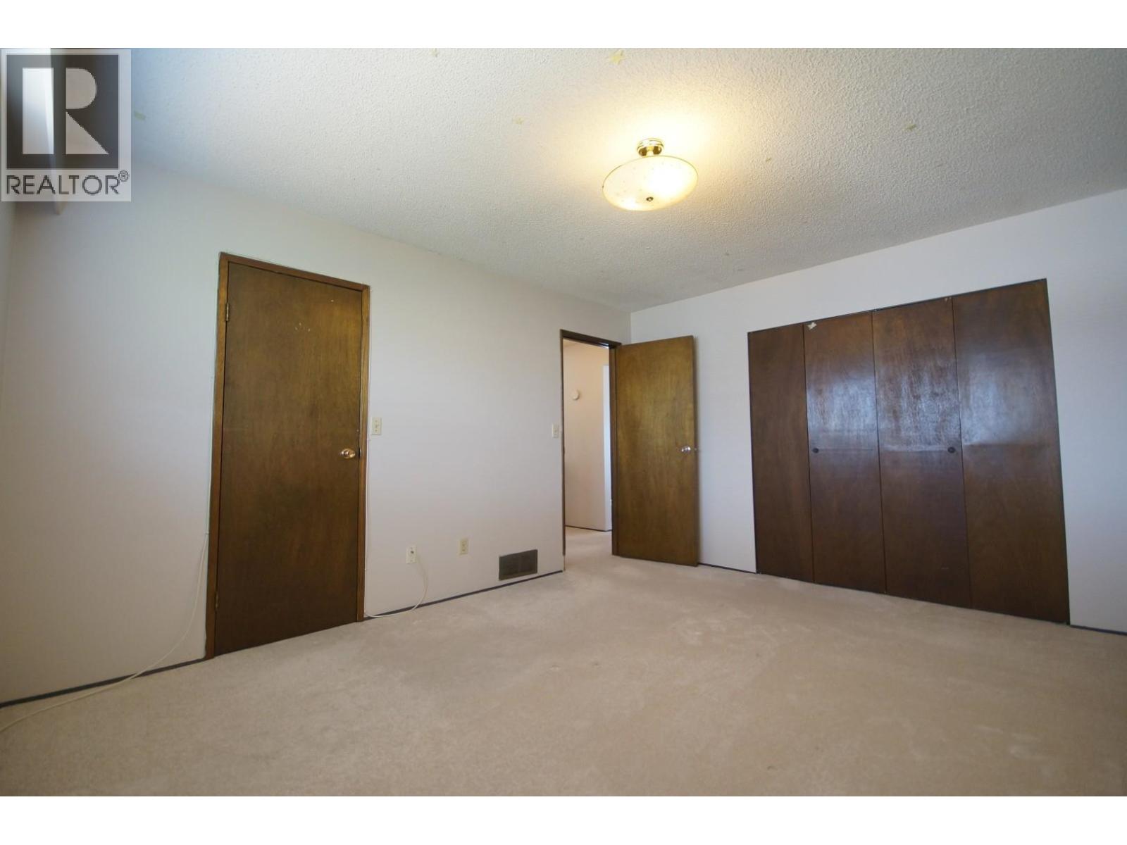 Photo 1 of 8411 Rideau Drive, Richmond BC