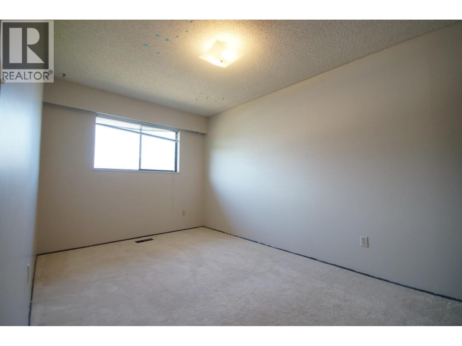Photo 17 of 8411 Rideau Drive, Richmond BC