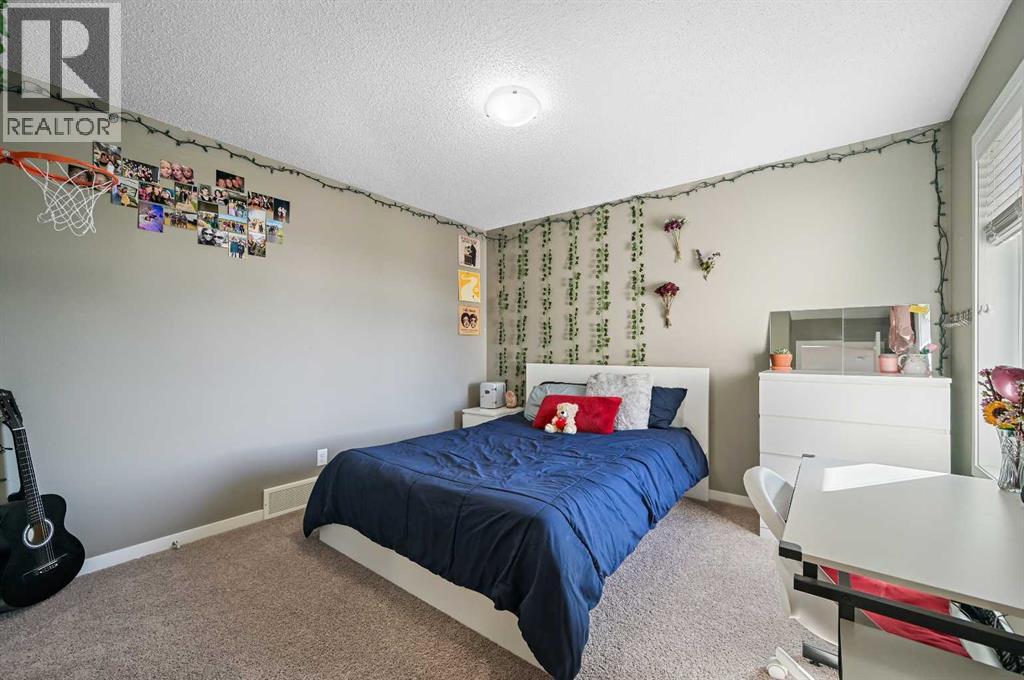 Photo 8 of 92 Brightoncrest Rise Se, Calgary AB