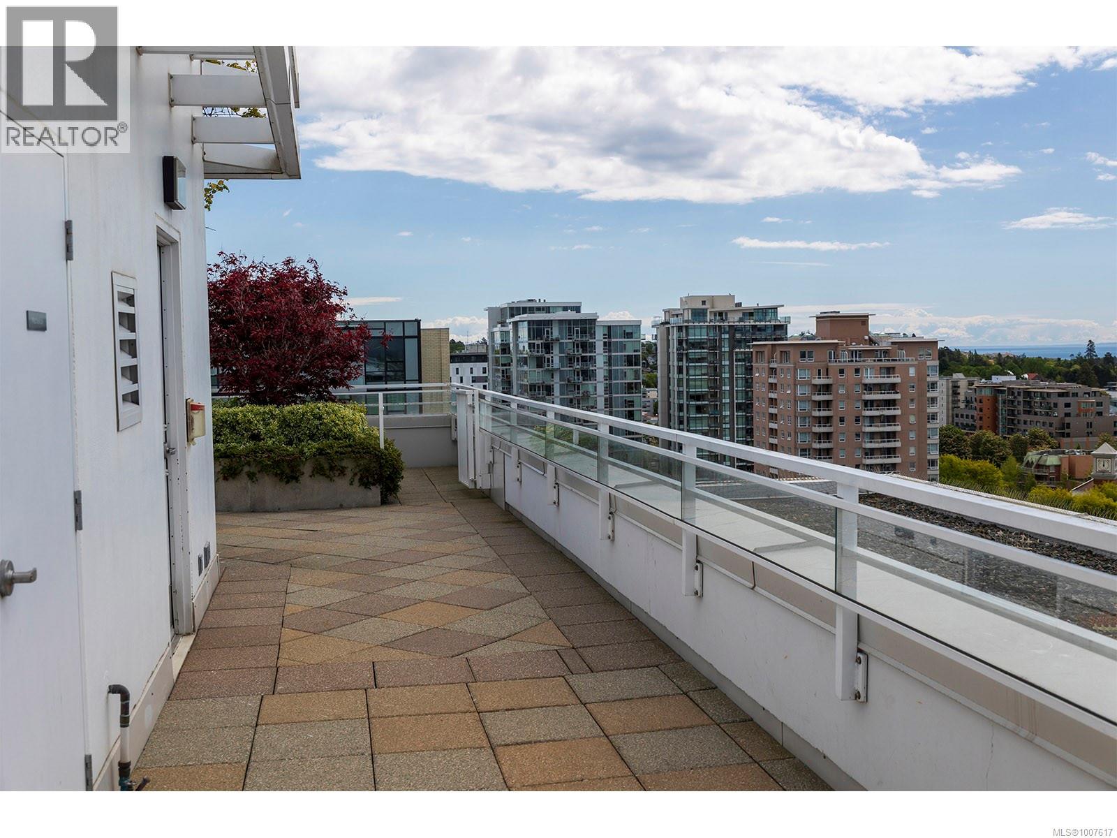 1502 834 Johnson Street, Victoria