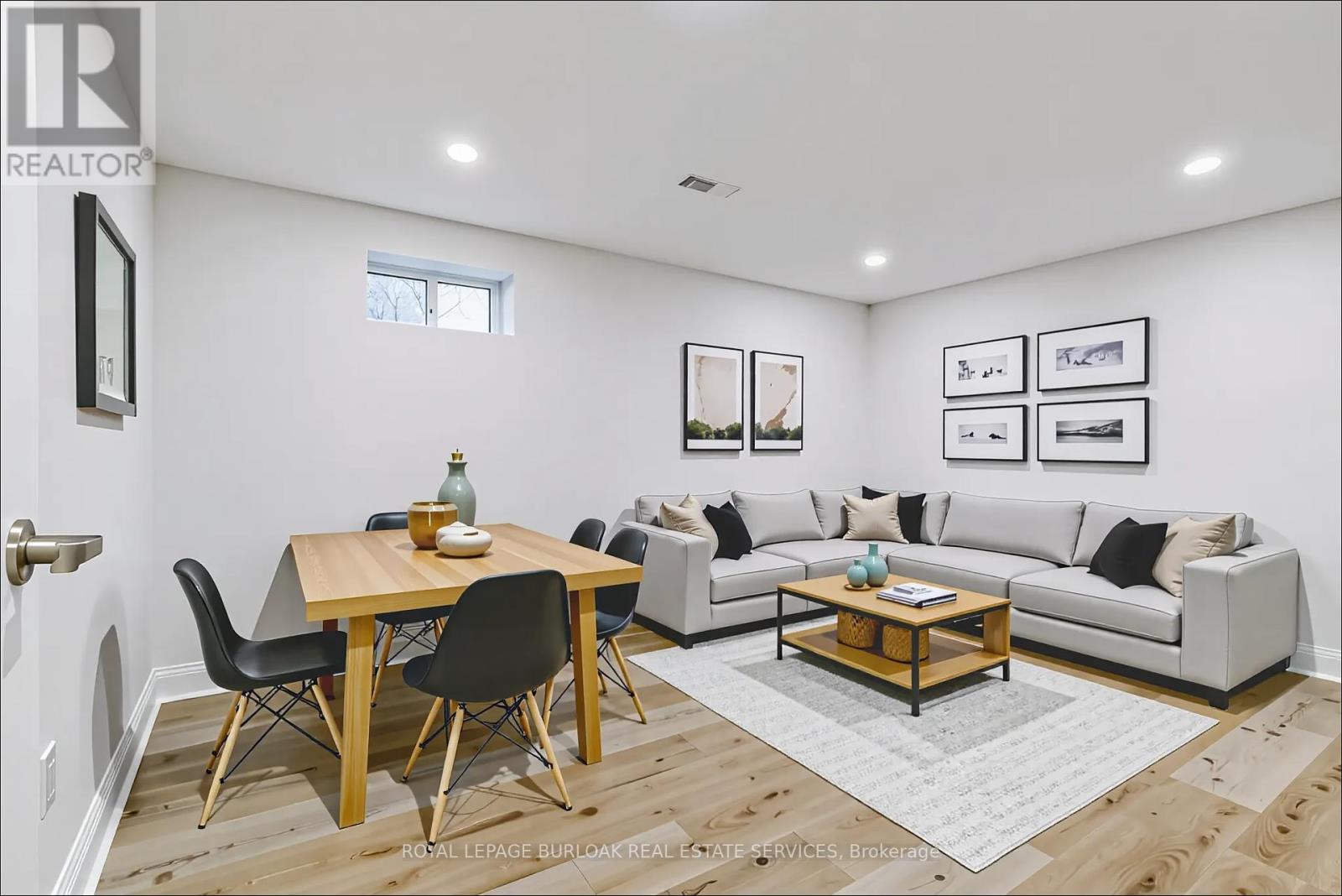 Photo 18 of 63 Fernwood Crescent, Hamilton ON