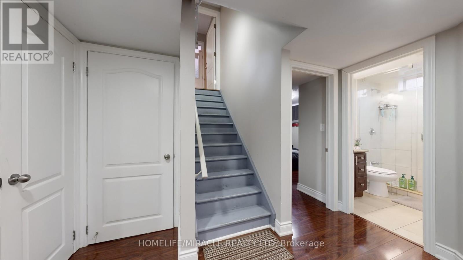 Photo 30 of 101 George Robinson Drive, Brampton ON