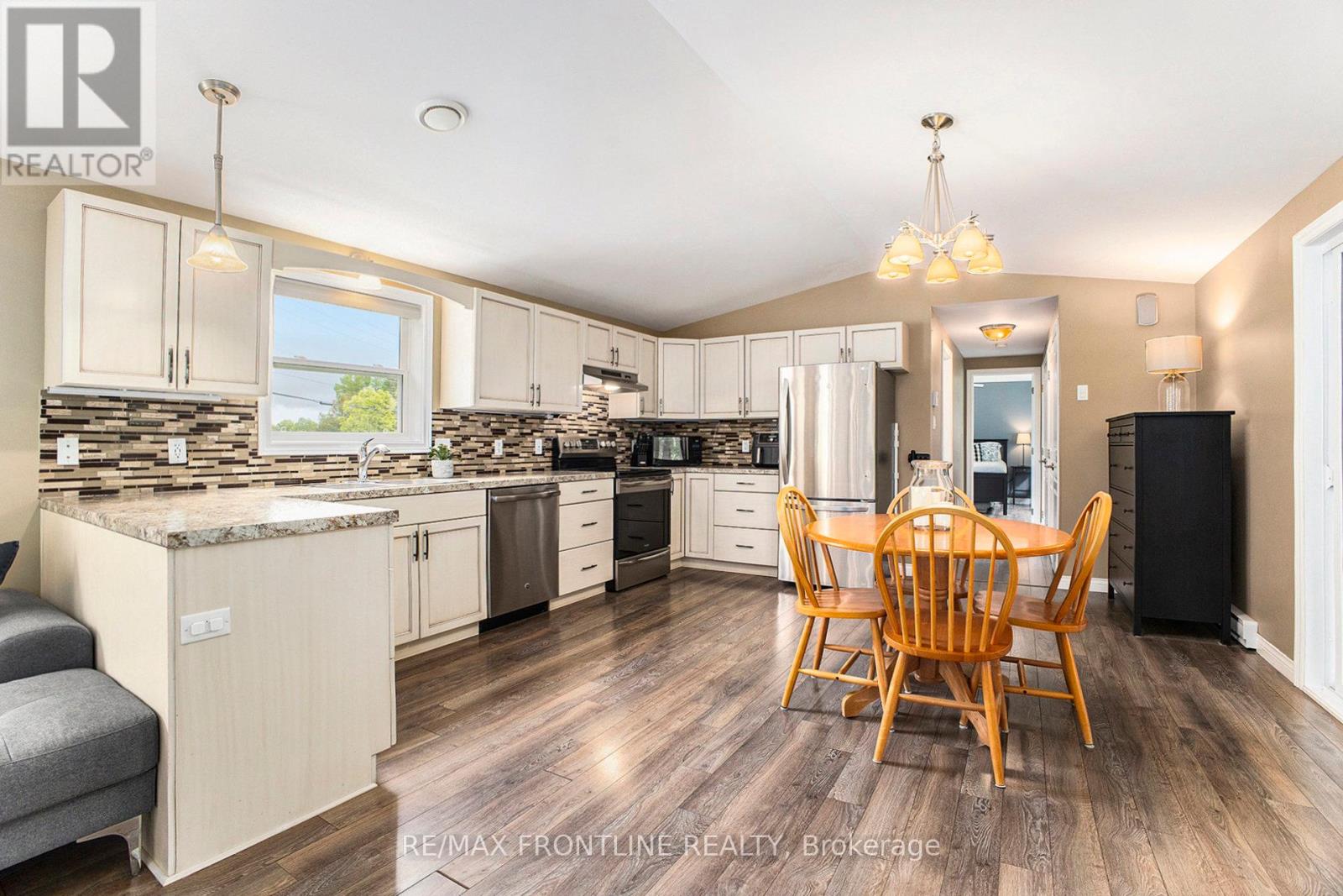 Photo 6 of 541 Drummond Conc 7 Road, Drummond North Elmsley ON