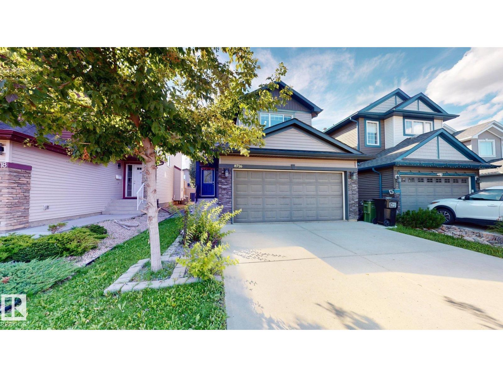 Photo 29 of 8716 Carson Wy Sw, Edmonton AB