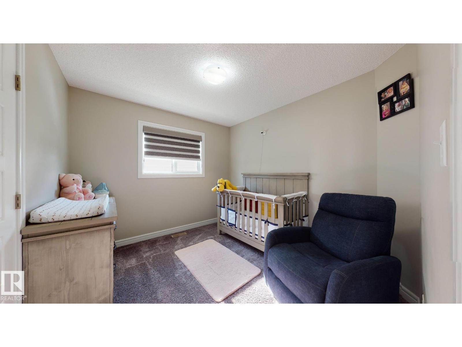 Photo 14 of 8716 Carson Wy Sw, Edmonton AB
