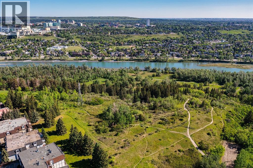 Single Family House for Sale in A  Street SW Wildwood Calgary 