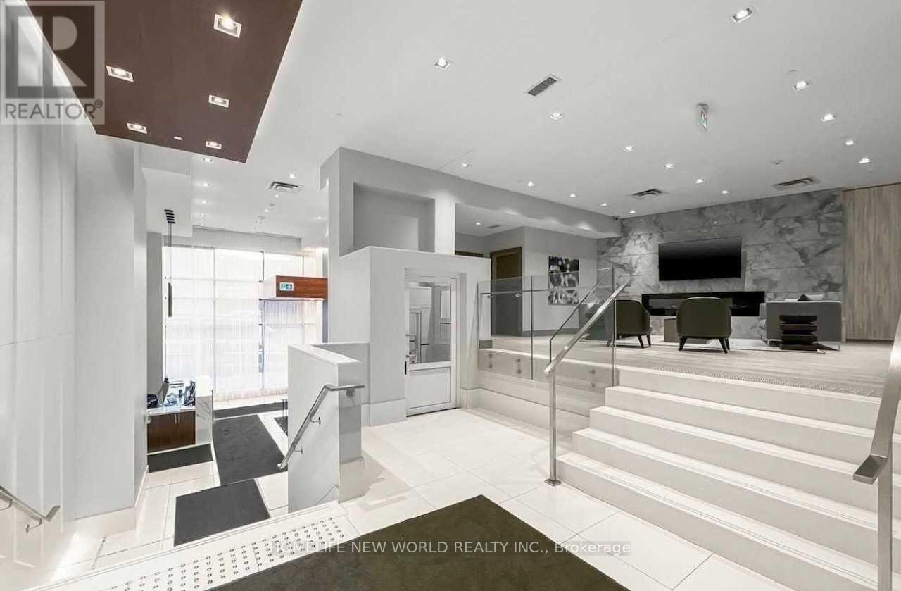 Photo 5 of 1204 181 Bedford Road, Toronto ON