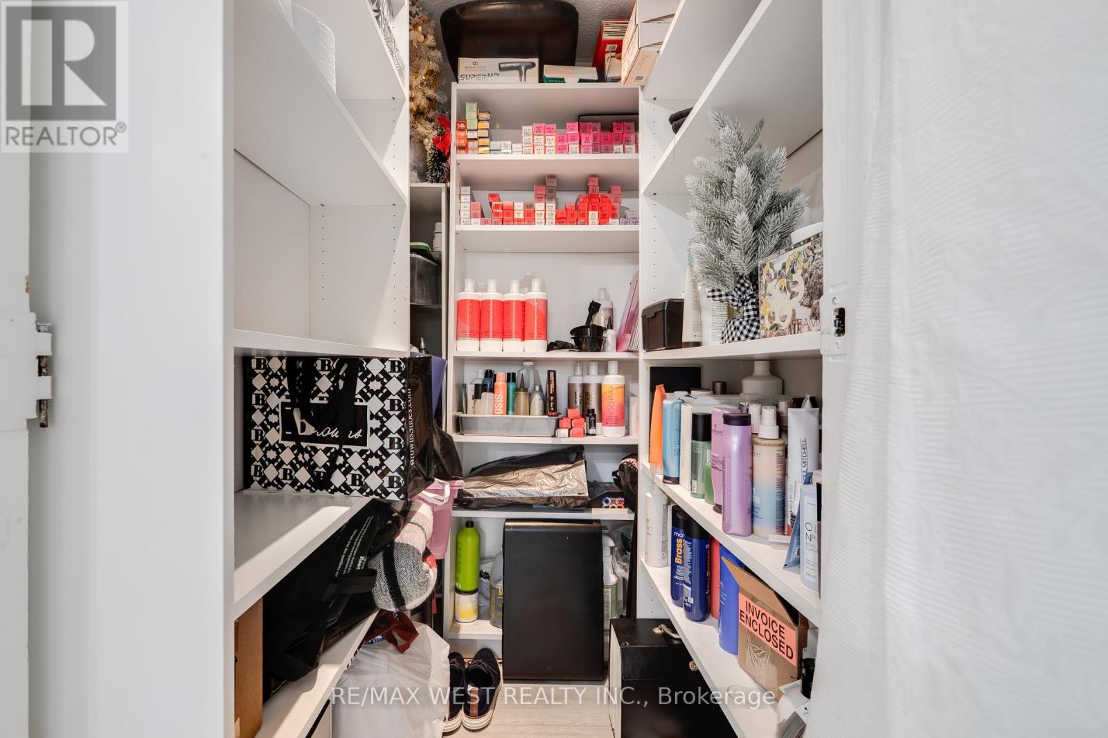Photo 24 of 1300 Bay Street, Toronto ON