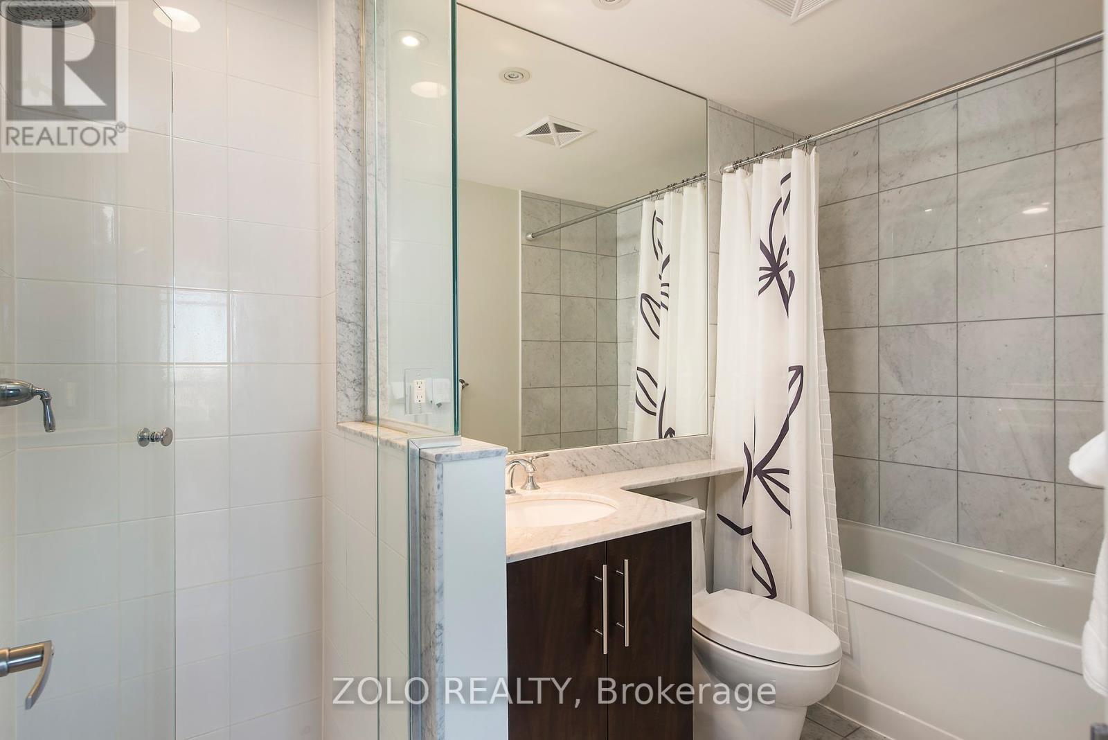 Photo 19 of 3403 628 Fleet Street, Toronto ON