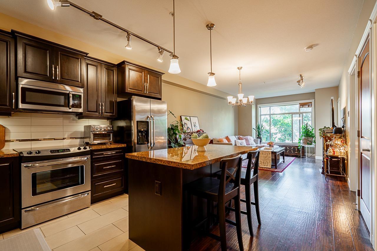 Photo 7 of 266 8328 207 A Street, Langley BC