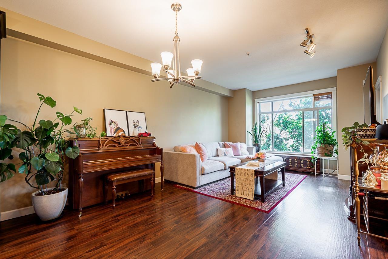 Photo 11 of 266 8328 207 A Street, Langley BC