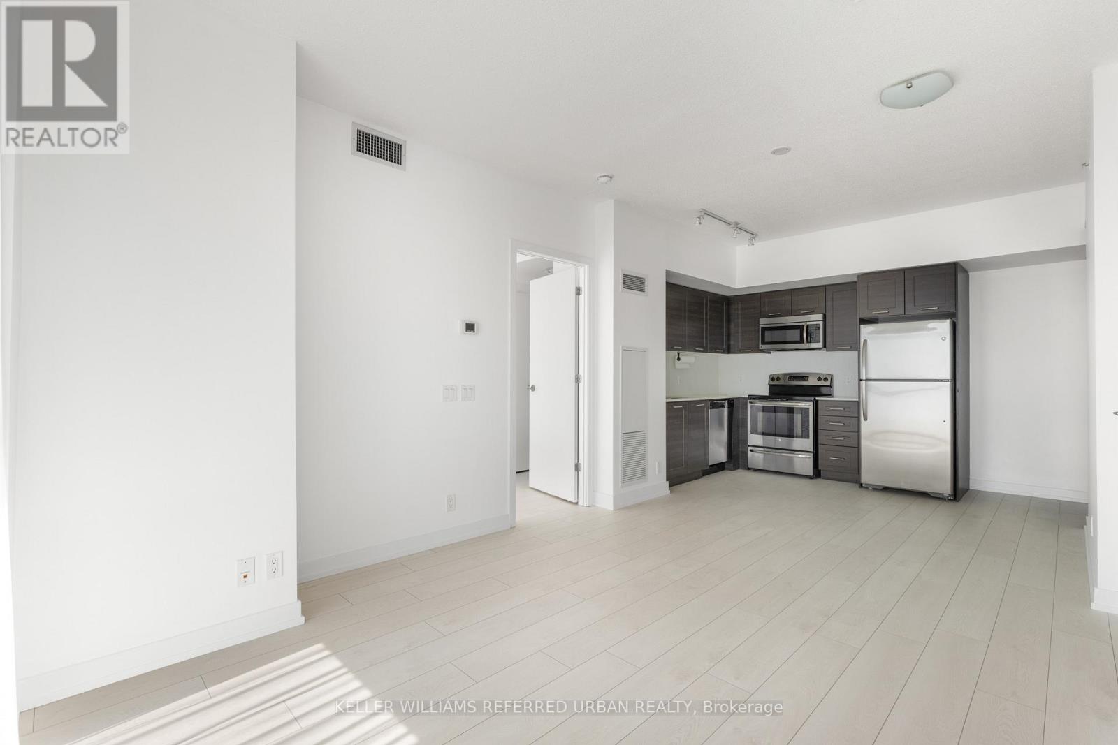 Photo 13 of 1710 2200 Lake Shore Boulevard W, Toronto ON