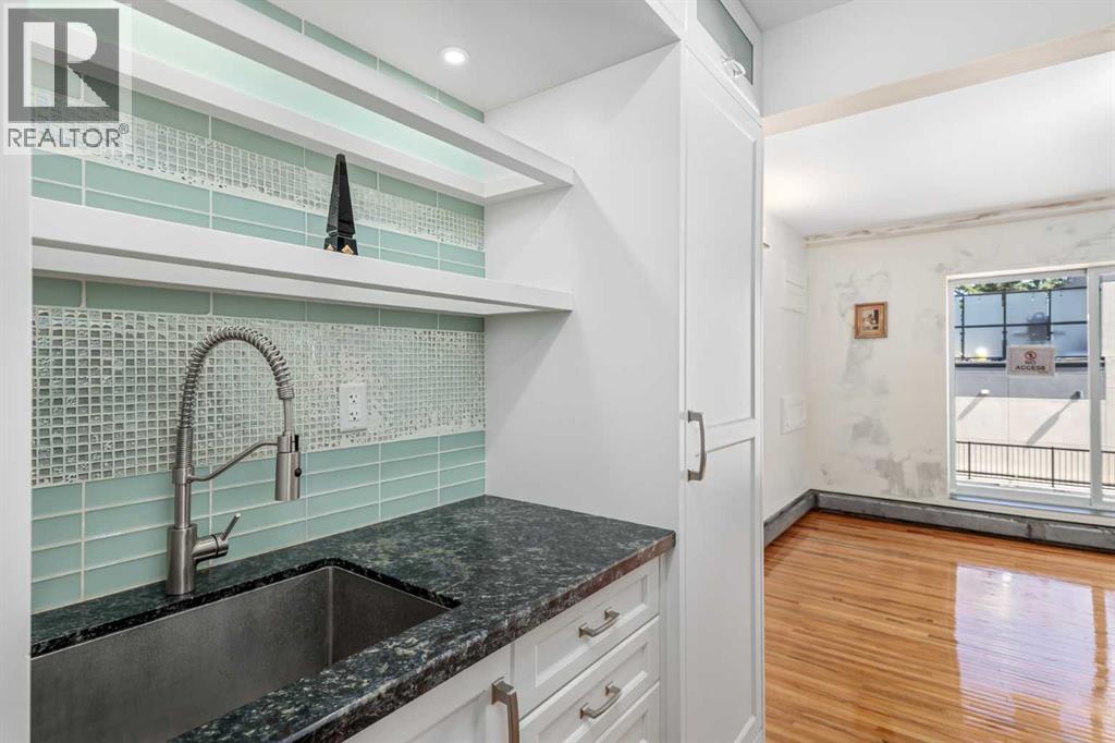 Photo 2 of 306 112 23 Avenue Sw, Calgary AB