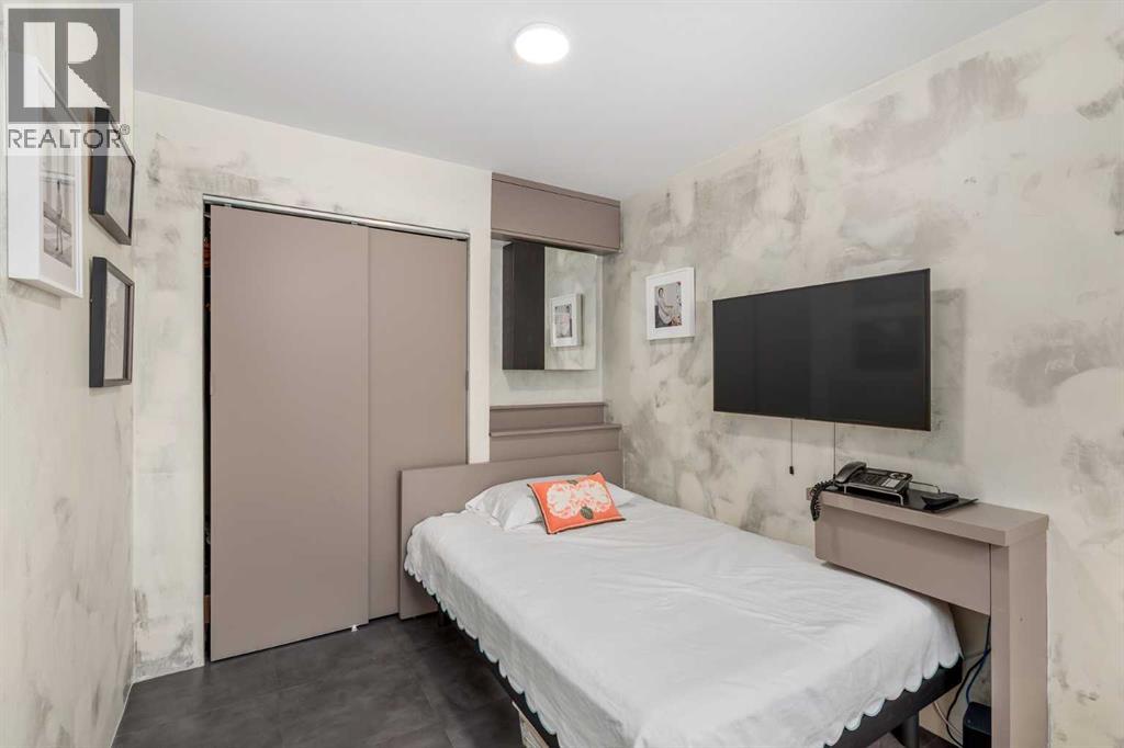 Photo 12 of 306 112 23 Avenue Sw, Calgary AB