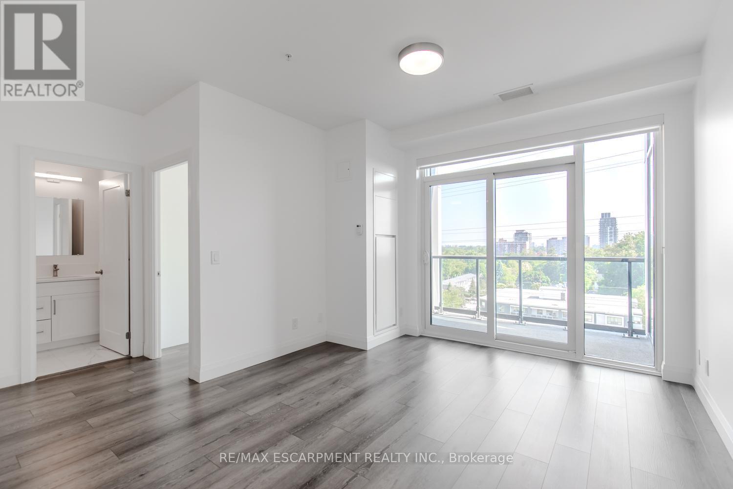 Photo 29 of 906 500 Brock Avenue, Burlington ON