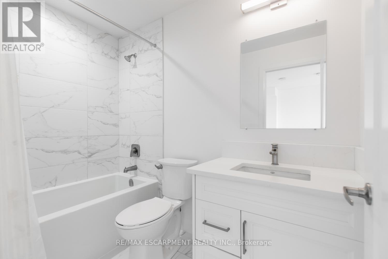 Photo 22 of 906 500 Brock Avenue, Burlington ON