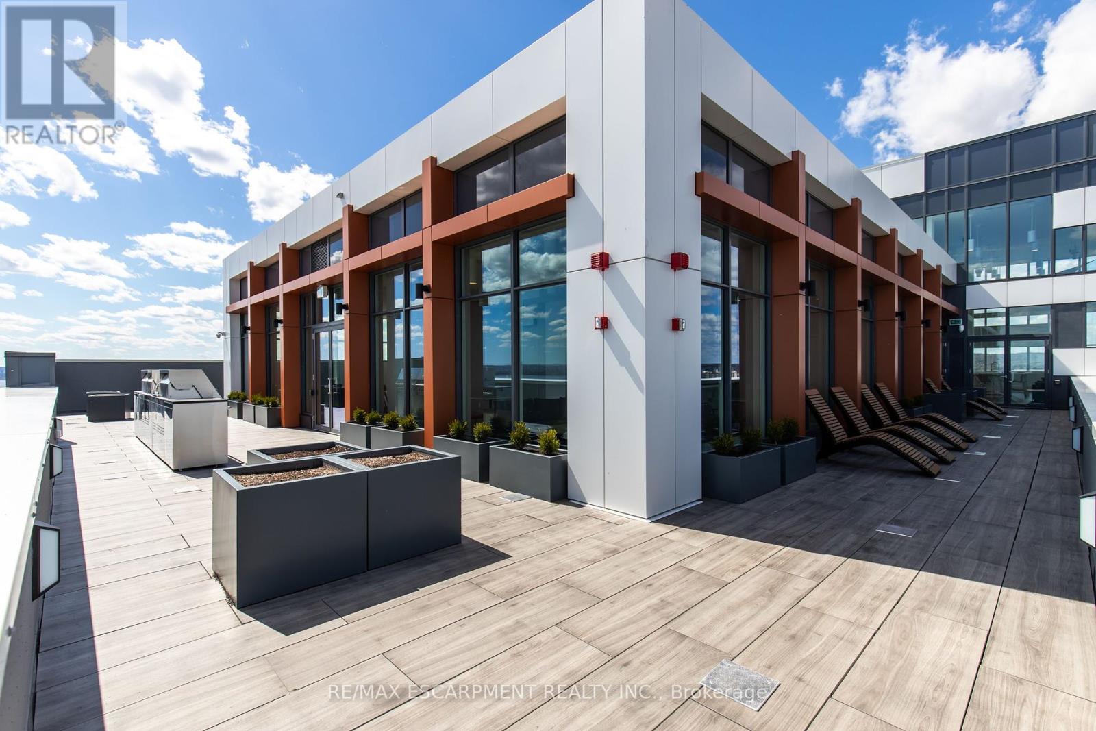 Photo 16 of 906 500 Brock Avenue, Burlington ON