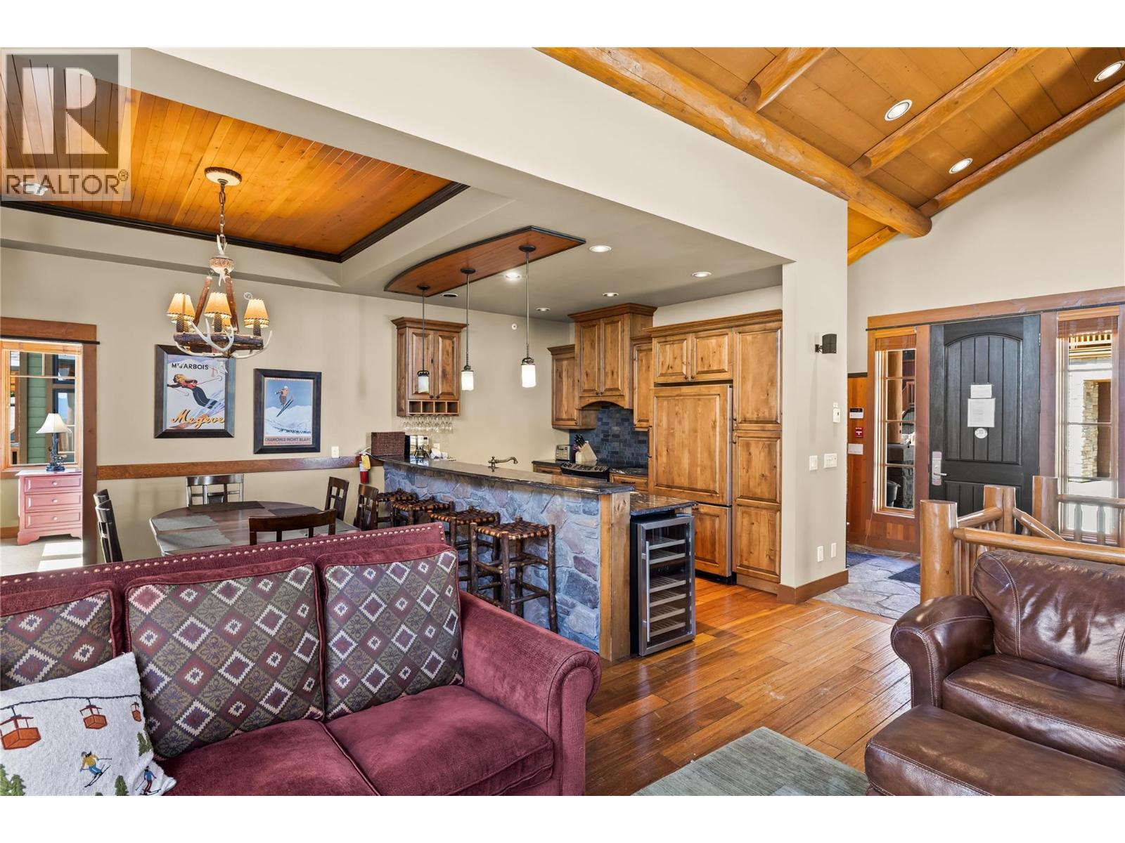 7 255 Feathertop Way, Kelowna