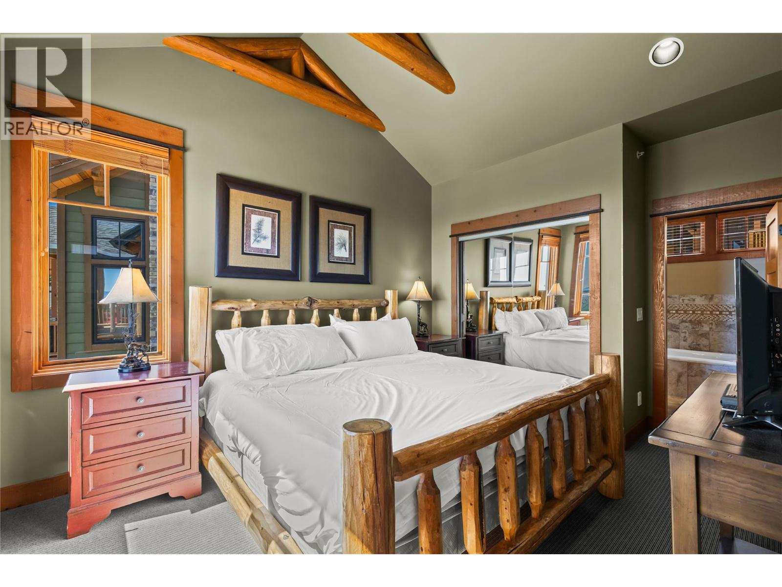 #7 255 Feathertop Way - 20
