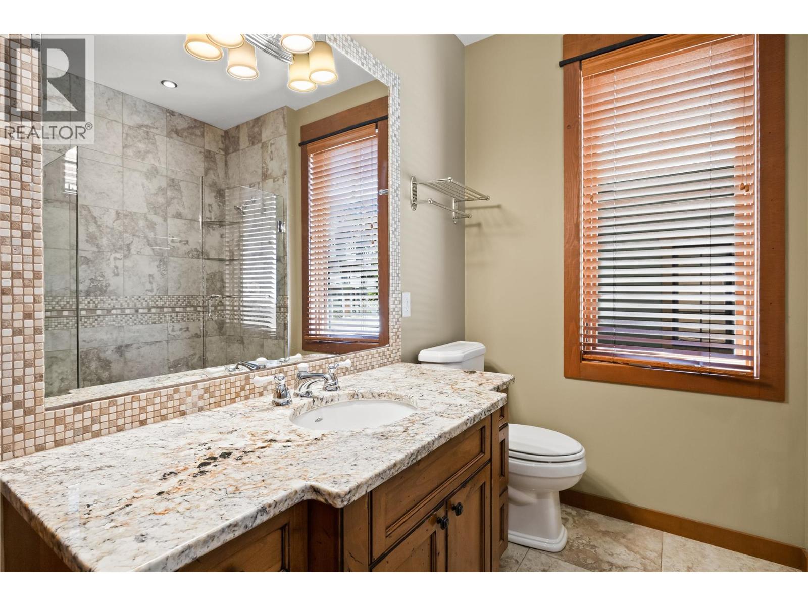 7 255 Feathertop Way, Kelowna