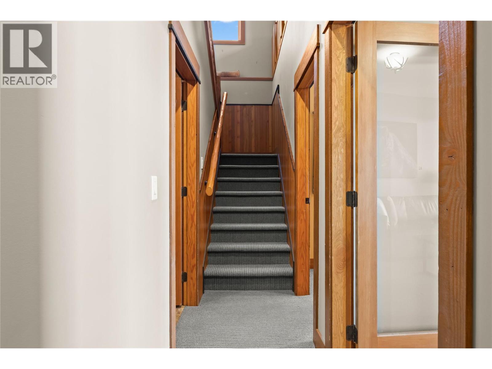 7 255 Feathertop Way, Kelowna