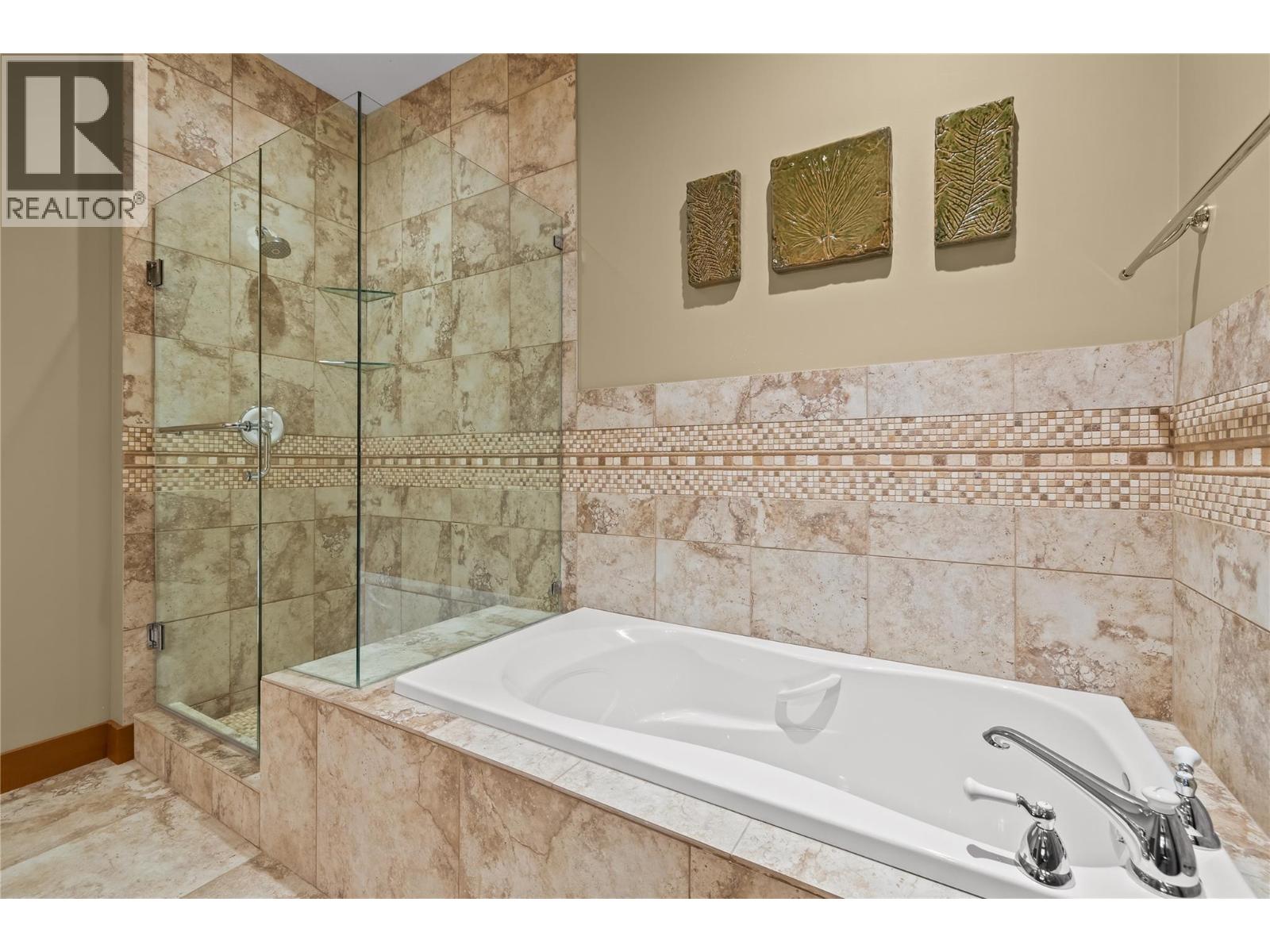 7 255 Feathertop Way, Kelowna