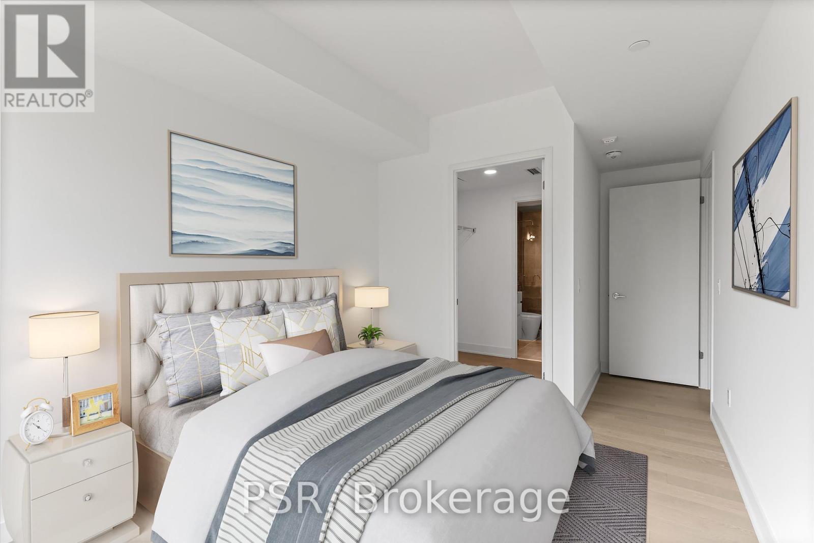 Photo 3 of Ph 401 200 Keewatin Avenue, Toronto ON
