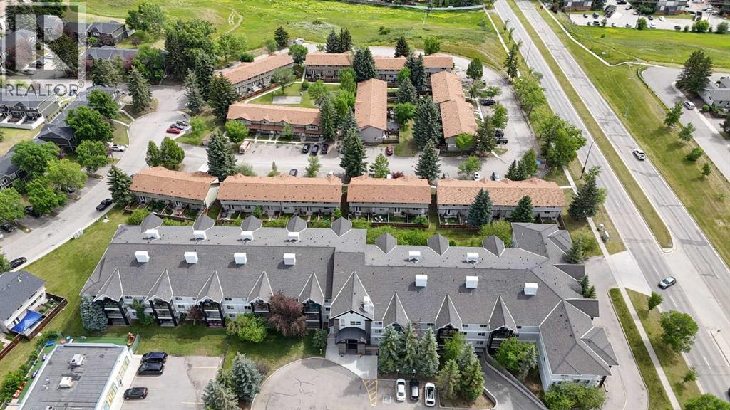 Photo 26 of 109 2022 Canyon Meadows Drive Se, Calgary AB