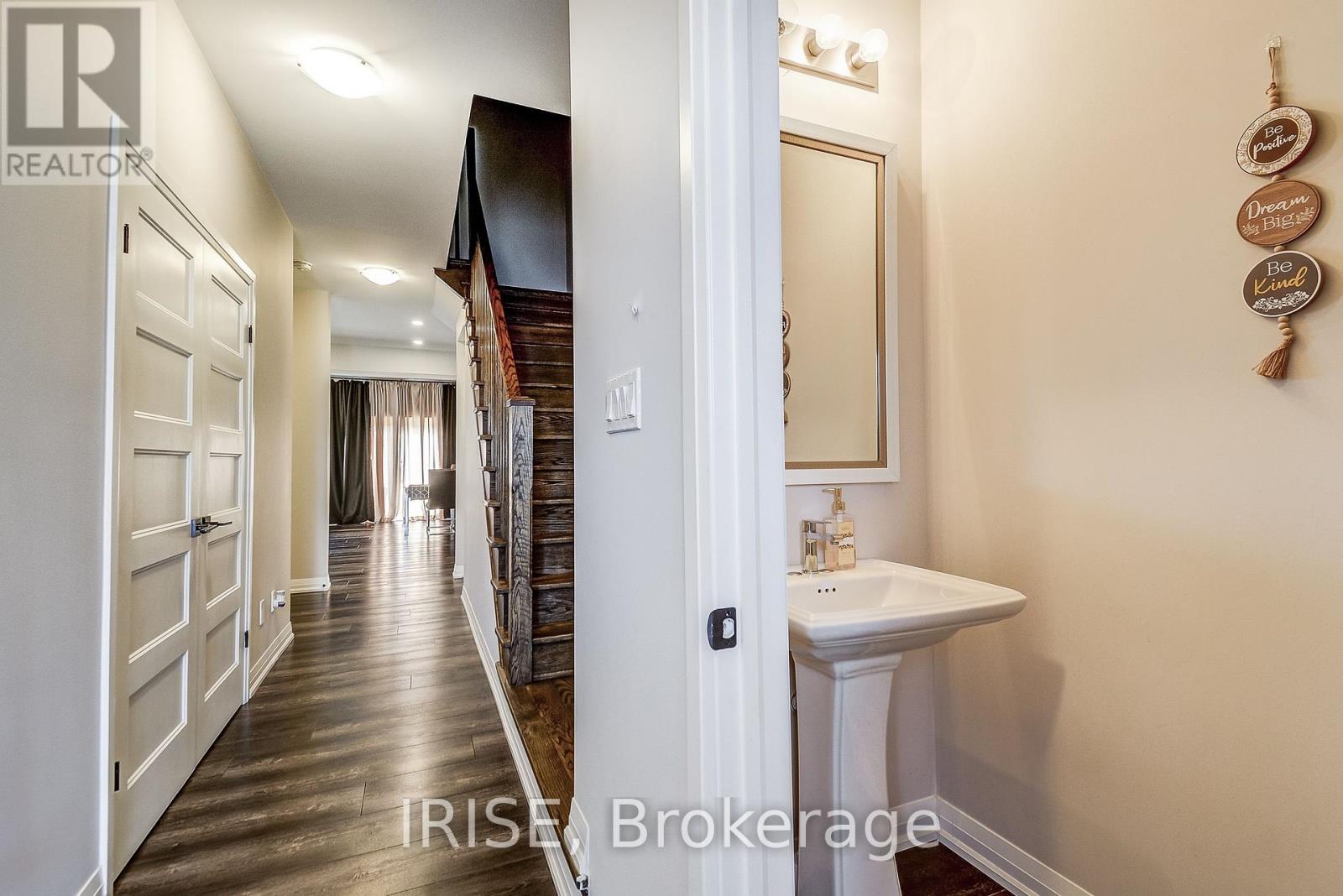 Photo 17 of 48 Jayla Lane, West Lincoln ON
