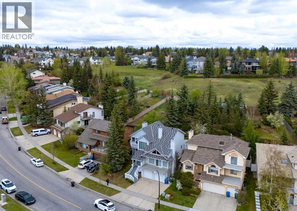 Single Family House for Sale in  Hawksbrow Drive NW Hawkwood Calgary 