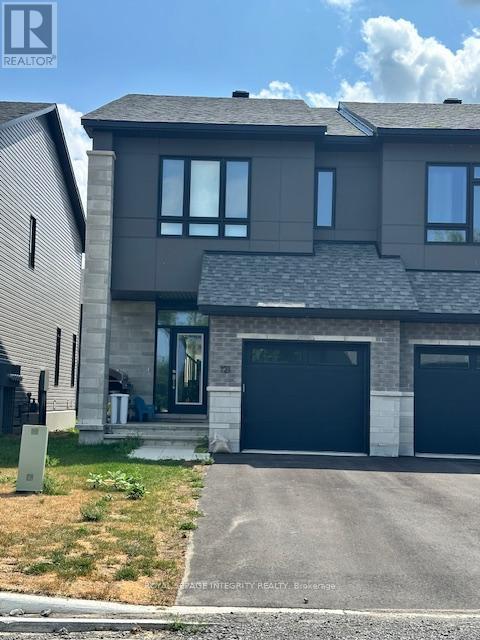 Photo 15 of 121 Bristol Crescent, North Grenville ON