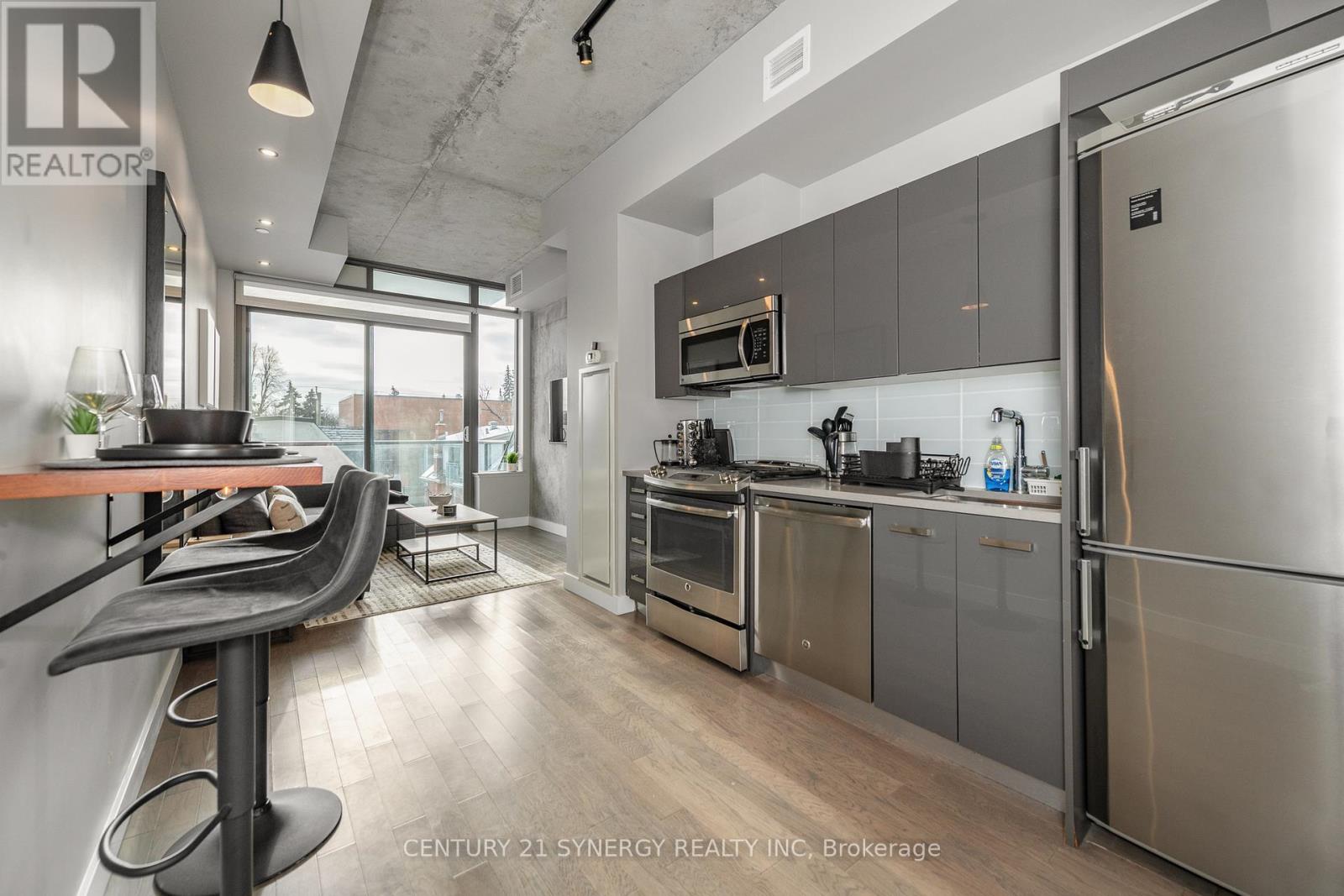 Photo 9 of 405 224 Lyon Street N, Ottawa ON