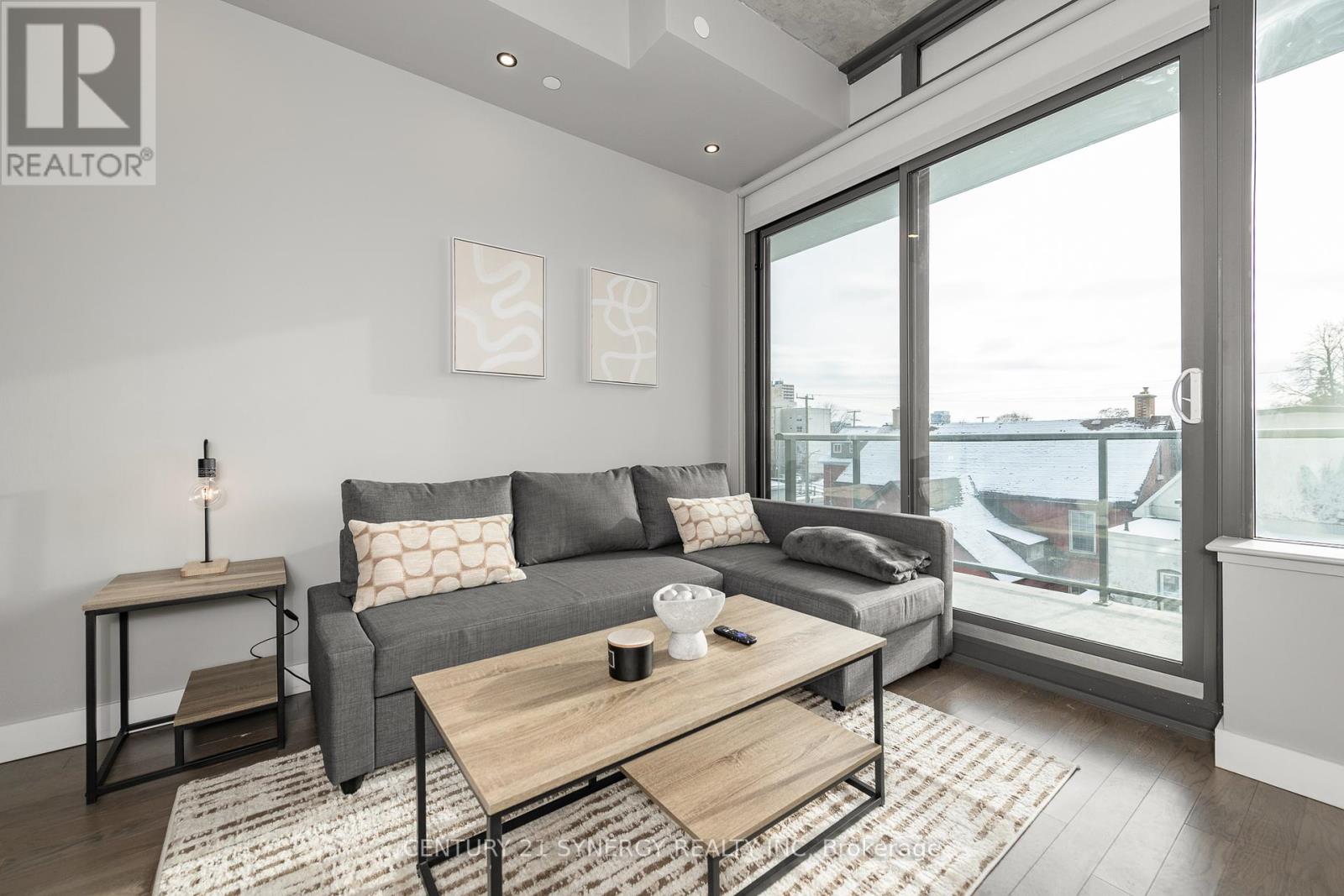 Photo 15 of 405 224 Lyon Street N, Ottawa ON